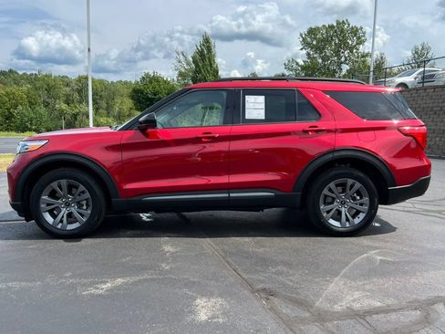 Certified 2023 Ford Explorer XLT w/ Equipment Group 202A AWD/4WD image 43