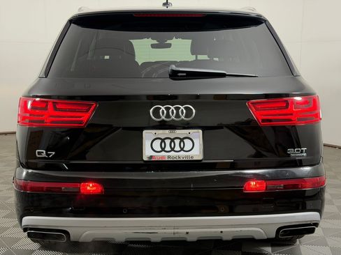 Used 2017 Audi Q7 3.0T Premium AWD/4WD image 10