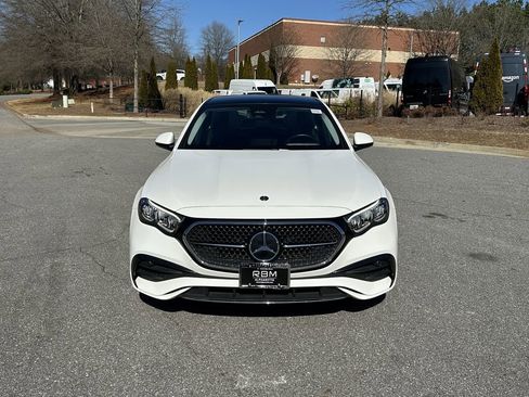 Certified 2025 Mercedes-Benz E 350 4MATIC Sedan image 3