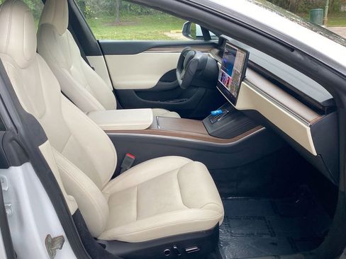 Used 2023 Tesla Model S Base image 35