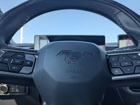 Used 2025 Ford Mustang GT RWD image 28