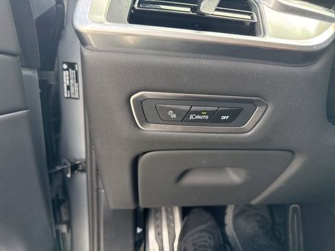 Used 2024 BMW X7 xDrive40i w/ Executive Package image 8