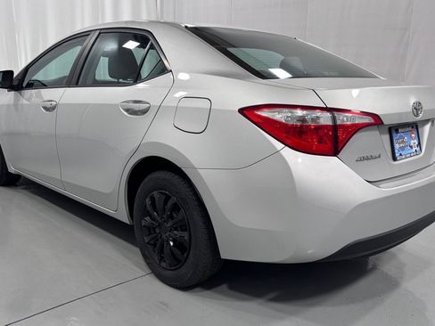 Used 2015 Toyota Corolla L FWD image 7