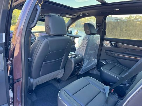 New 2026 Buick Enclave Avenir w/ Super Cruise Package image 22