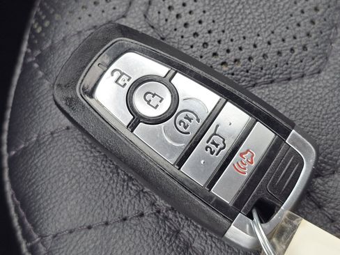 Used 2023 Ford Escape ST-Line Elite w/ Premium Technology Package image 34