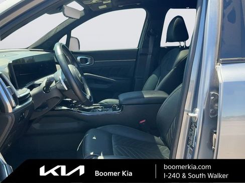 Certified 2024 Kia Sorento SX Prestige AWD/4WD image 17