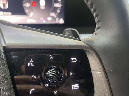 Certified 2025 Nissan Murano SV image 22