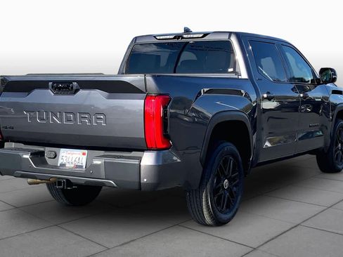 Used 2024 Toyota Tundra Limited AWD/4WD image 12