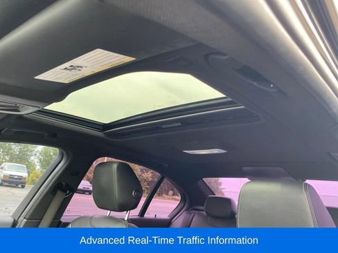 Used 2017 BMW 330i xDrive Sedan AWD/4WD image 15