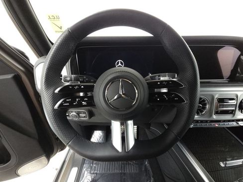 Used 2025 Mercedes-Benz G 580 w/ EQ Technology image 12