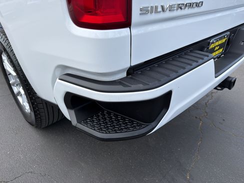 Used 2026 Chevrolet Silverado 1500 RST AWD/4WD image 19