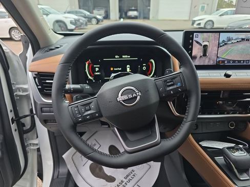 New 2026 Nissan Rogue Platinum w/ Tech Package image 18