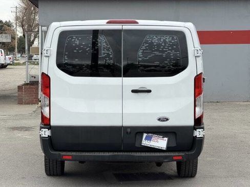 Used 2016 Ford Transit 150 XL image 5