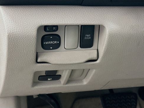Used 2004 Lexus RX 330 AWD image 17