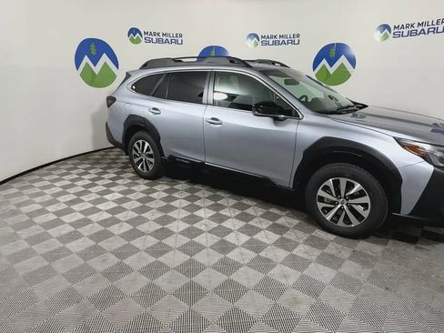 New 2025 Subaru Outback Premium image 3