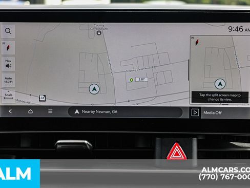 Used 2025 Kia Carnival SX w/ SX Dark Edition Package FWD image 39