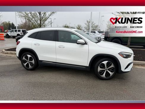 Used 2025 Mercedes-Benz GLA 250 4MATIC image 5