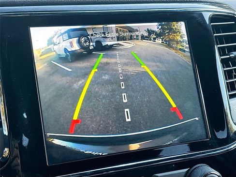 Used 2021 Jeep Grand Cherokee Limited w/ Premium Lighting Group image 15