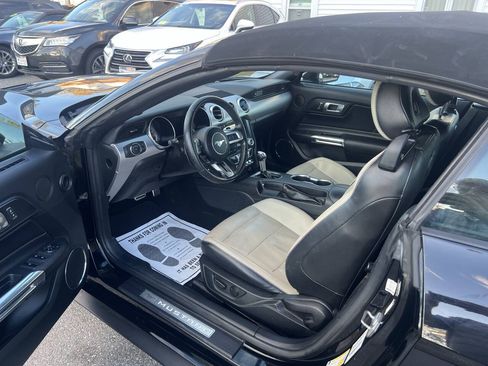 Used 2020 Ford Mustang Premium RWD image 14
