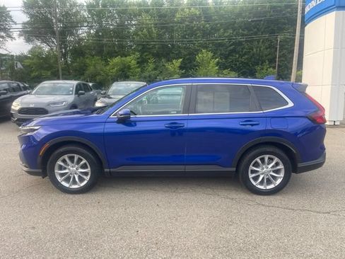 Used 2024 Honda CR-V EX-L image 3