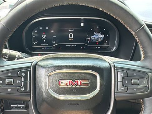 Used 2022 GMC Yukon AT4 w/ Max Trailering Package image 5