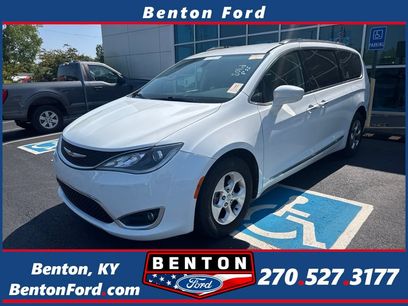 Used 2017 Chrysler Pacifica Touring-L Plus