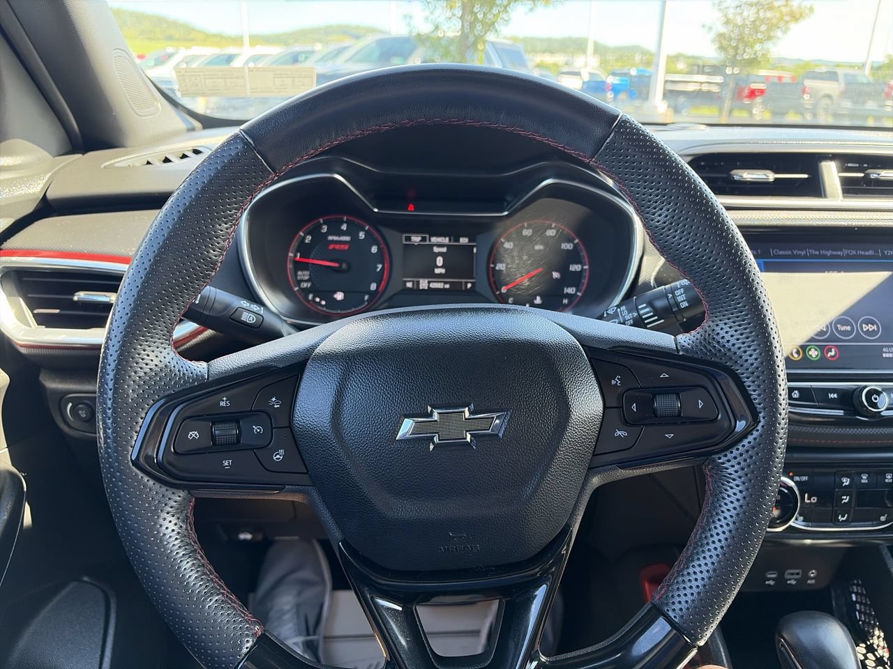 Used 2023 Chevrolet TrailBlazer RS w/ Convenience Package AWD/4WD image 25