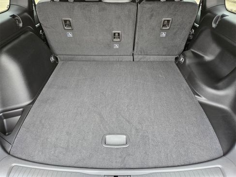 New 2025 Jeep Grand Cherokee Limited w/ Black Appearance Package image 33