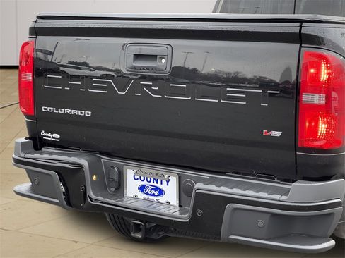 Used 2022 Chevrolet Colorado Z71 image 40