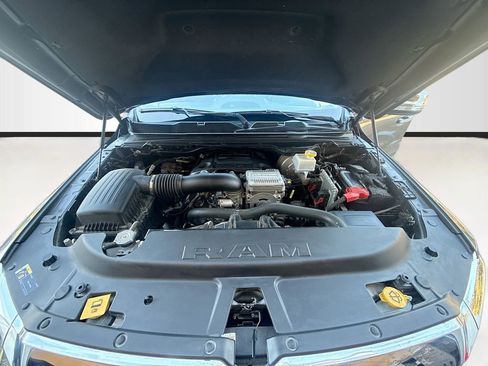 Used 2022 RAM 1500 Laramie image 30