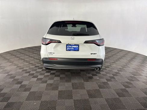 Certified 2026 Honda HR-V Sport image 9