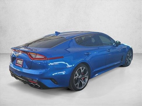 Used 2019 Kia Stinger GT2 image 5