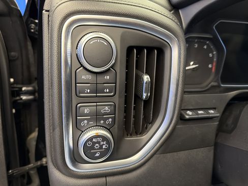 Used 2019 GMC Sierra 1500 Denali w/ Technology Package image 15