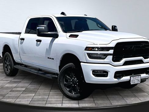 Certified 2026 RAM 2500 Big Horn AWD/4WD image 33