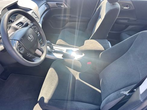 Used 2013 Honda Accord LX image 5