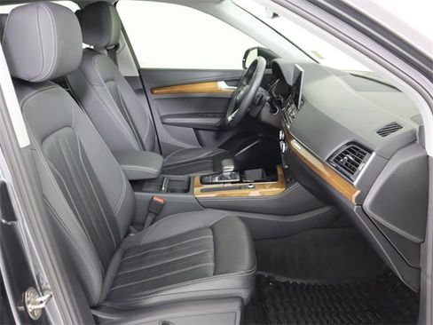 Certified 2022 Audi Q5 2.0T Premium Plus image 13