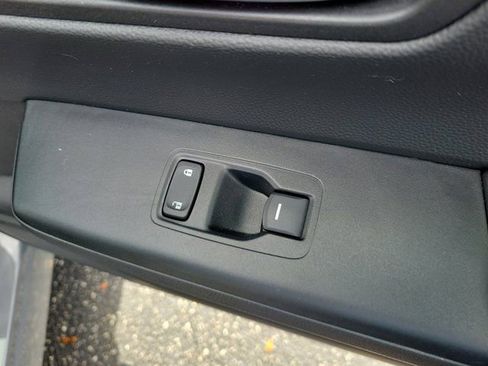 Certified 2024 Honda CR-V Sport image 9