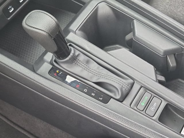 Used 2025 Honda Accord SE image 19