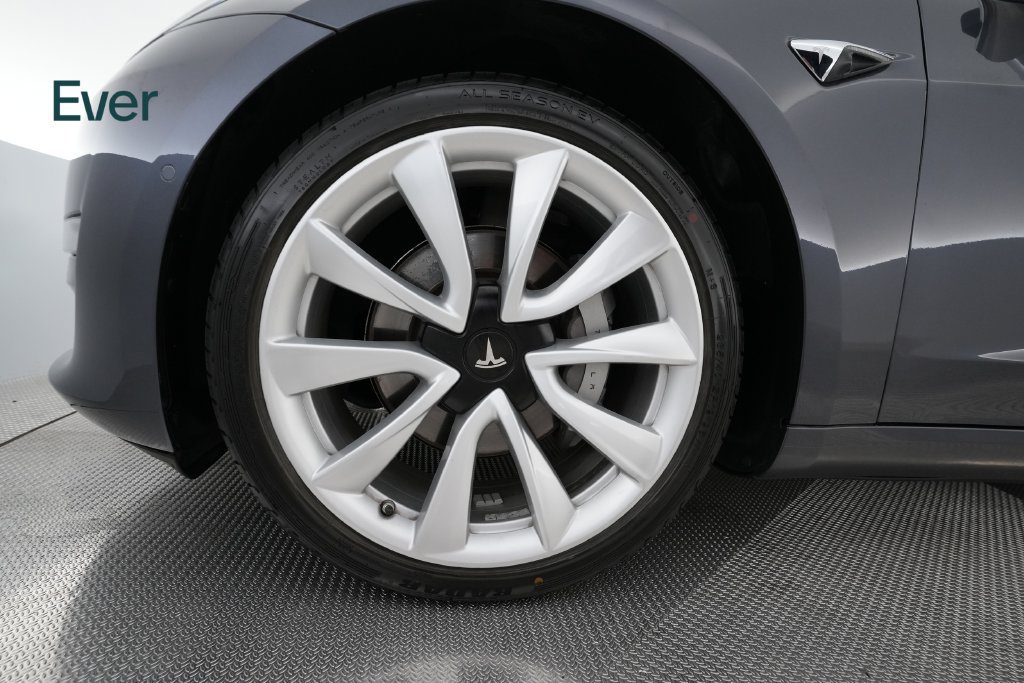 Used 2018 Tesla Model 3 Mid Range RWD image 19