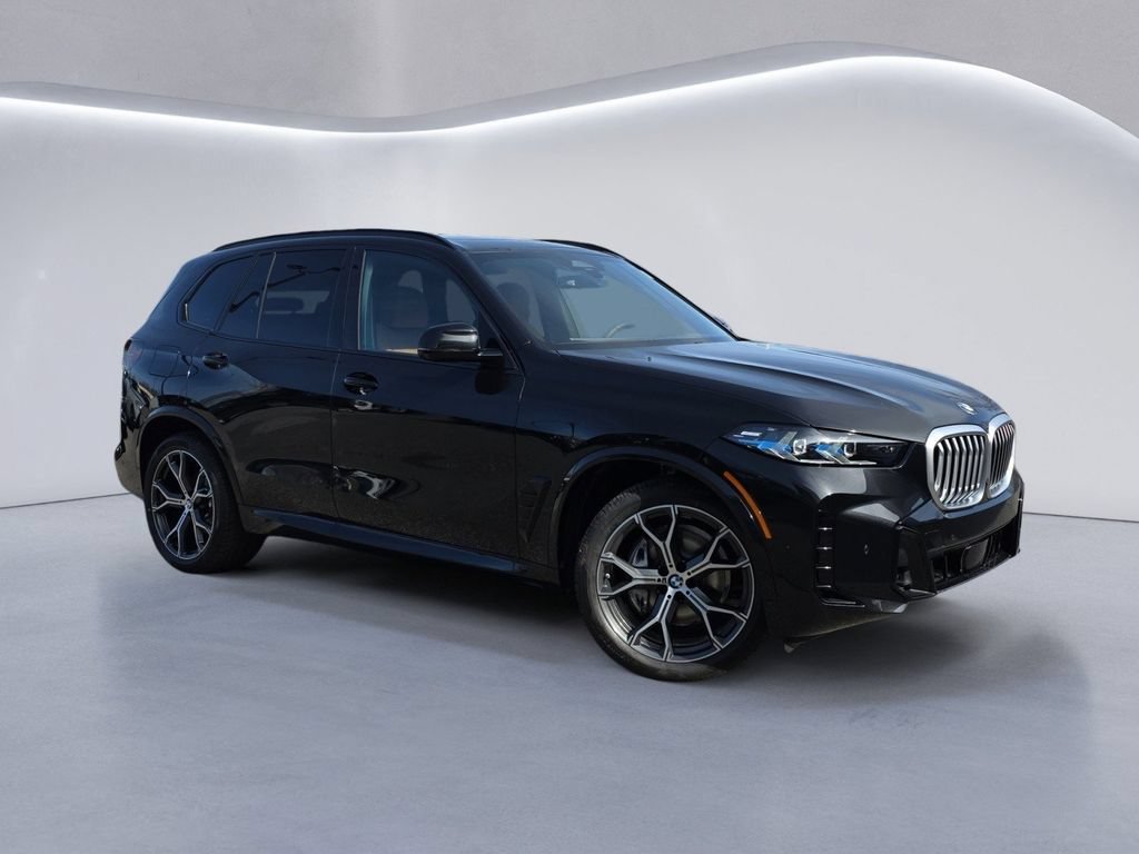 New 2026 BMW X5 xDrive40i w/ M Sport Package AWD/4WD image 2