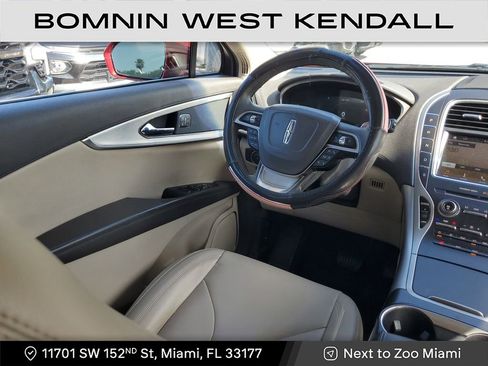 Used 2019 Lincoln Nautilus FWD image 14