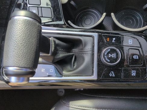 Used 2024 Kia Sportage X-Line w/ X-Line Premium Package image 15