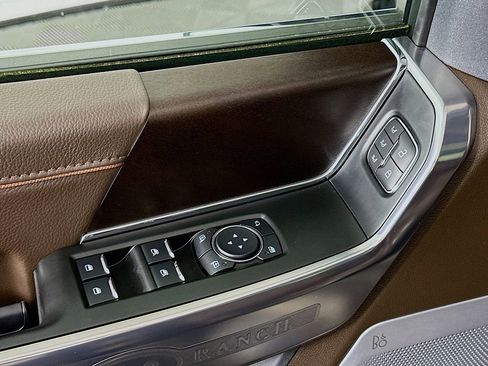 Used 2025 Ford F150 King Ranch AWD/4WD image 19