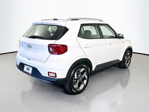 New 2026 Hyundai Venue SEL image 5