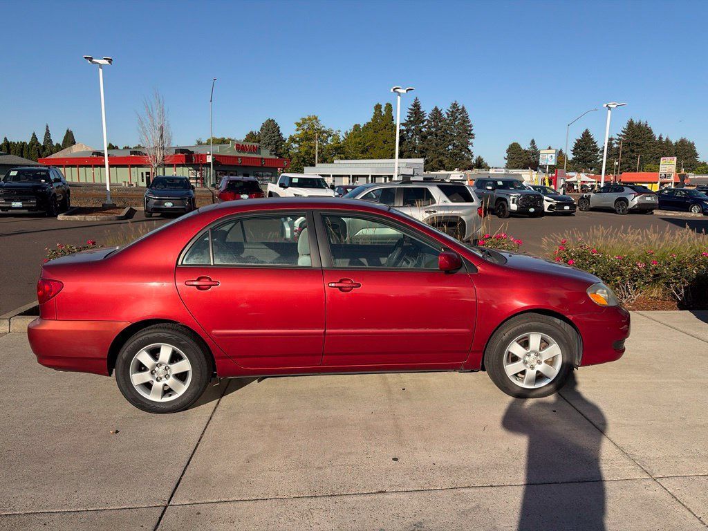 Used 2007 Toyota Corolla LE FWD image 3