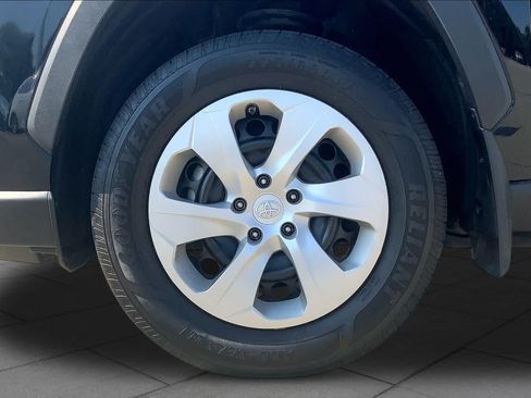 Used 2024 Toyota RAV4 LE FWD image 11
