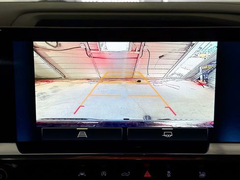 Used 2023 Chevrolet Silverado 1500 RST image 14