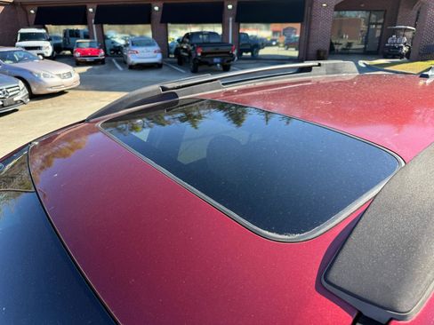 Used 2011 Subaru Outback 2.5i Limited w/ PWR Moonroof Pkg image 8