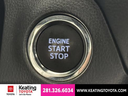 Certified 2025 Toyota RAV4 XLE AWD/4WD image 31