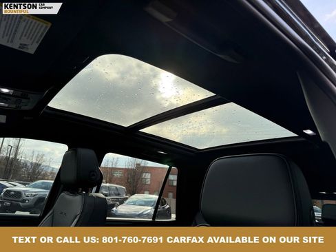 Used 2022 GMC Yukon Denali image 32